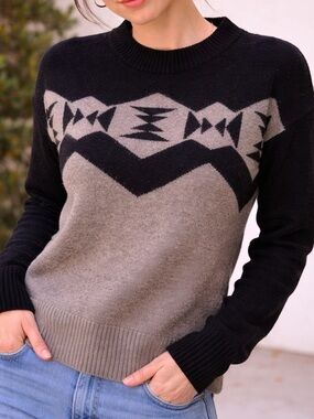 Pendleton Black and Gray Geometric Crewneck Sweater large